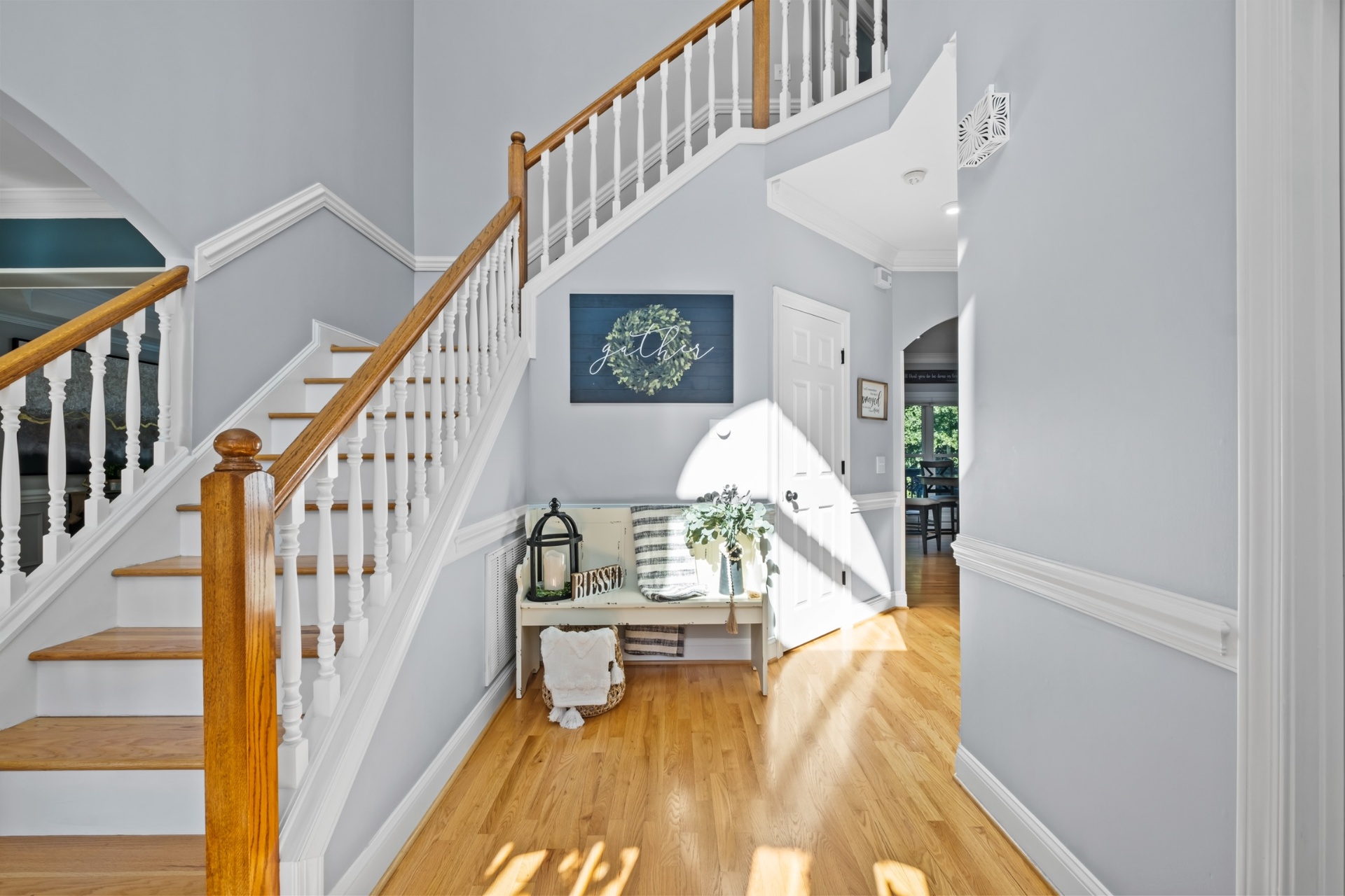 Two-story foyer with staircase